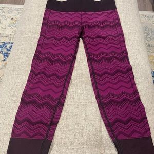 Gorgeous thick purple leggings